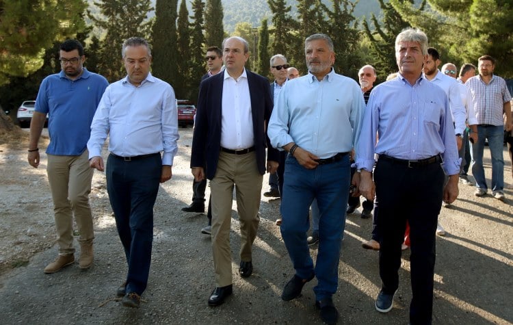 Read more about the article Η ΔΗΜΟΤΙΚΗ ΑΡΧΗ ΓΙΑ ΤΟΝ ΥΜΗΤΤΟ-ΣΥΣΚΕΨΗ ΜΕ ΣΥΛΛΟΓΟΥΣ ΓΙΑ ΤΗΝ ΣΜΠΕ
