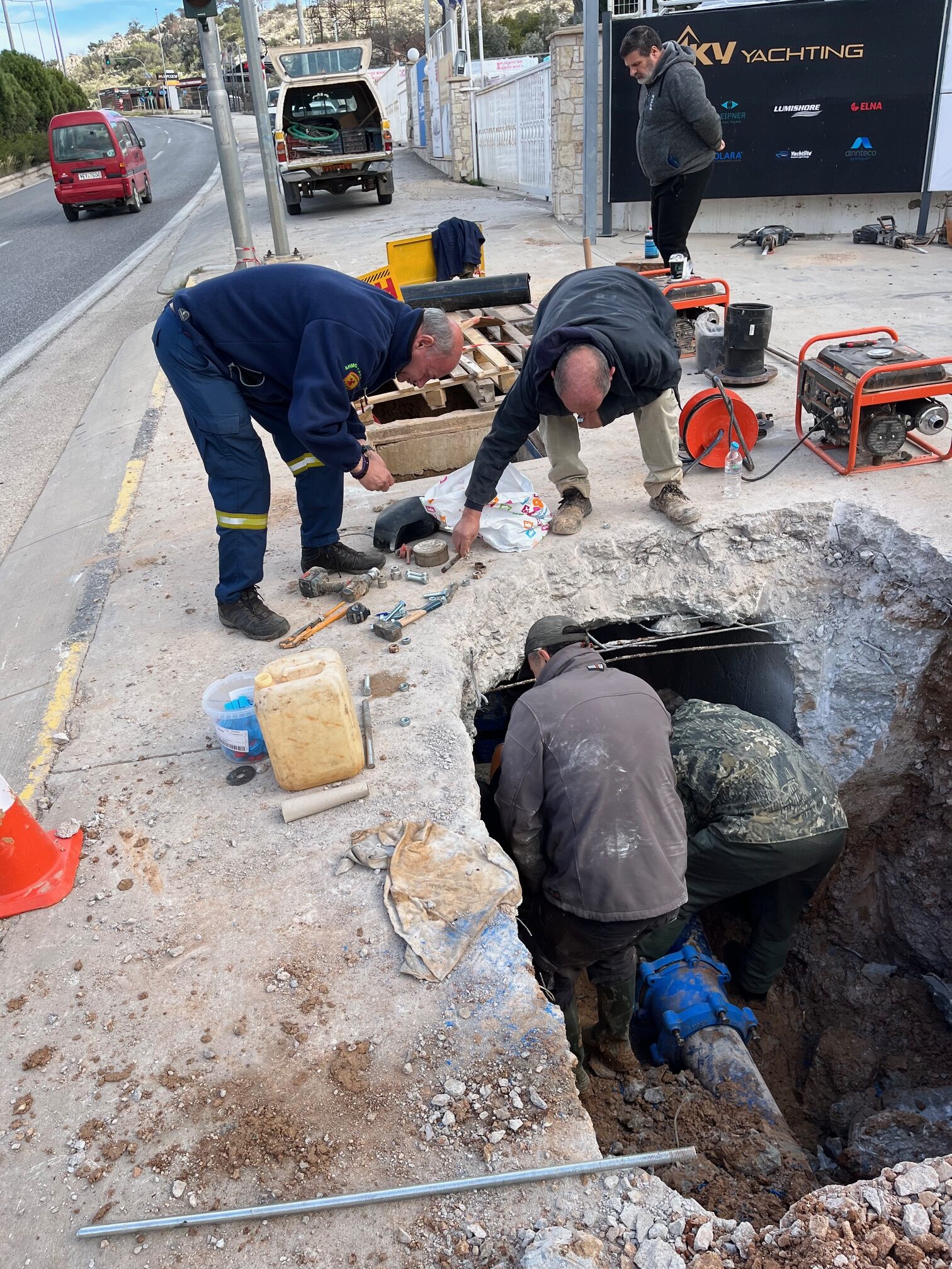 Read more about the article Διακοπή υδροδότησης σε περιοχές Κίτσιου Βλάβη σε σημείο της Λ.Βάρης – Κορωπίου – Εκτίμηση αποκατάστασης